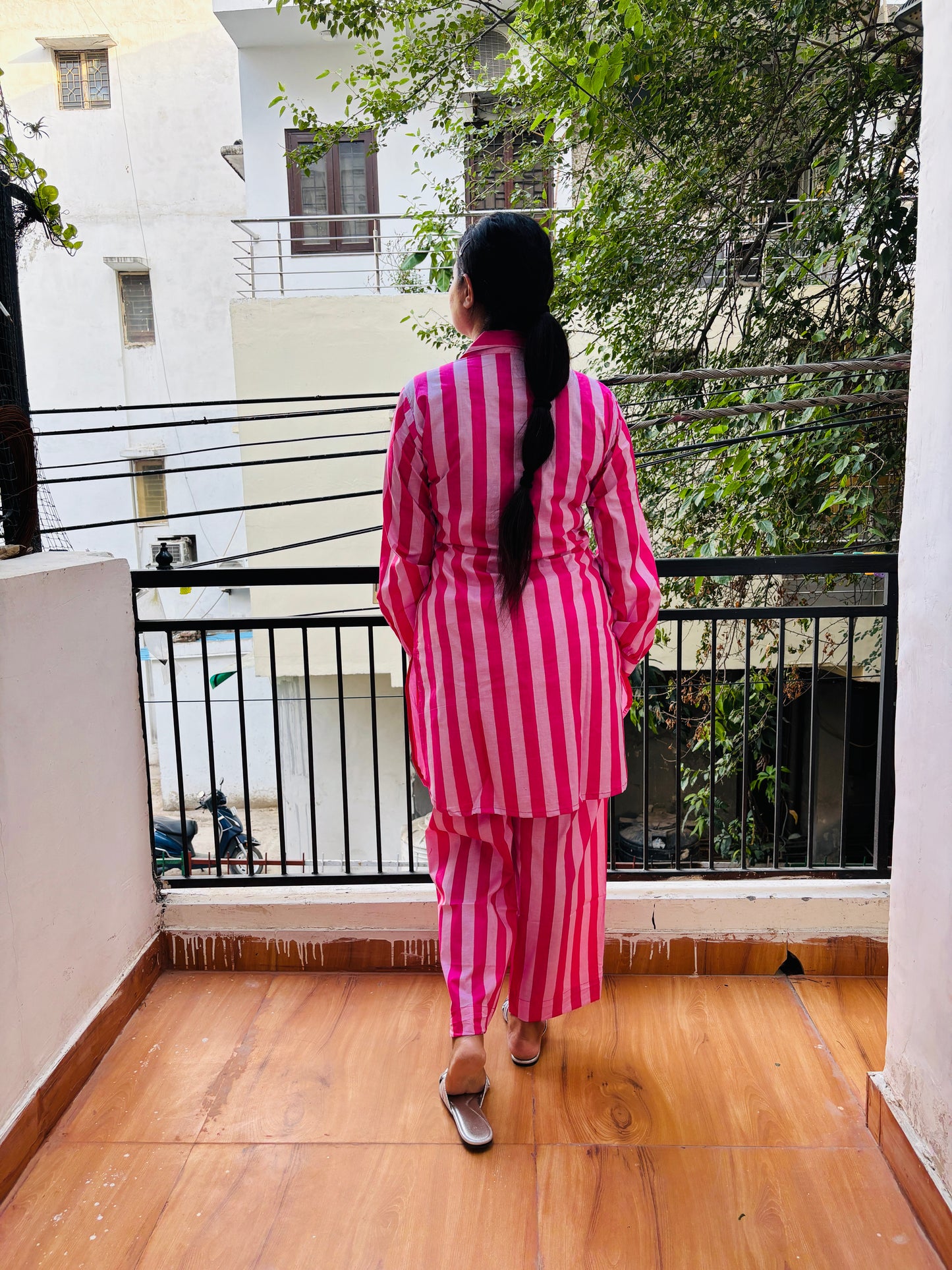 VEST STRIPES PINK