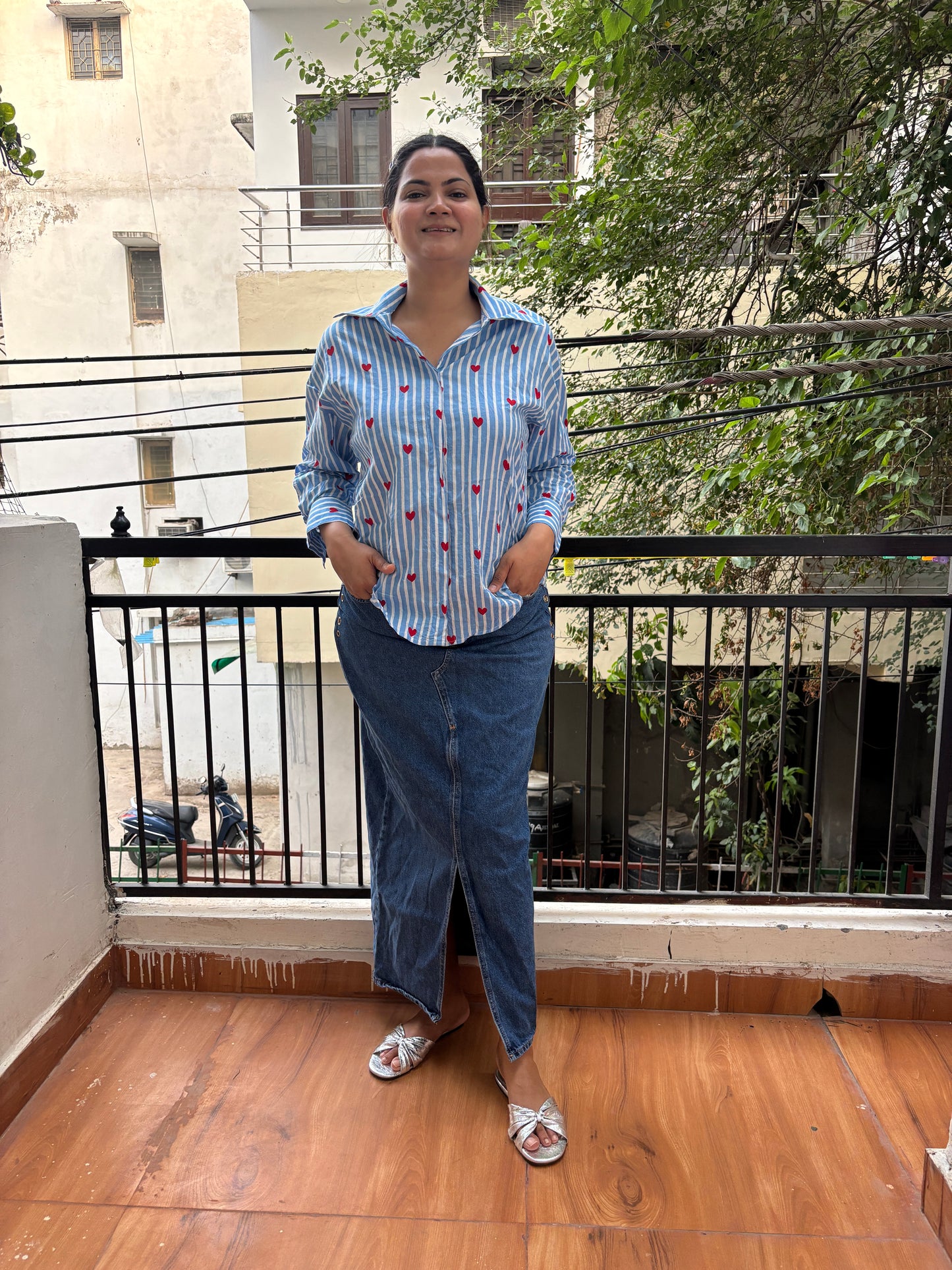 HEART BLUE STRIPE SHIRT