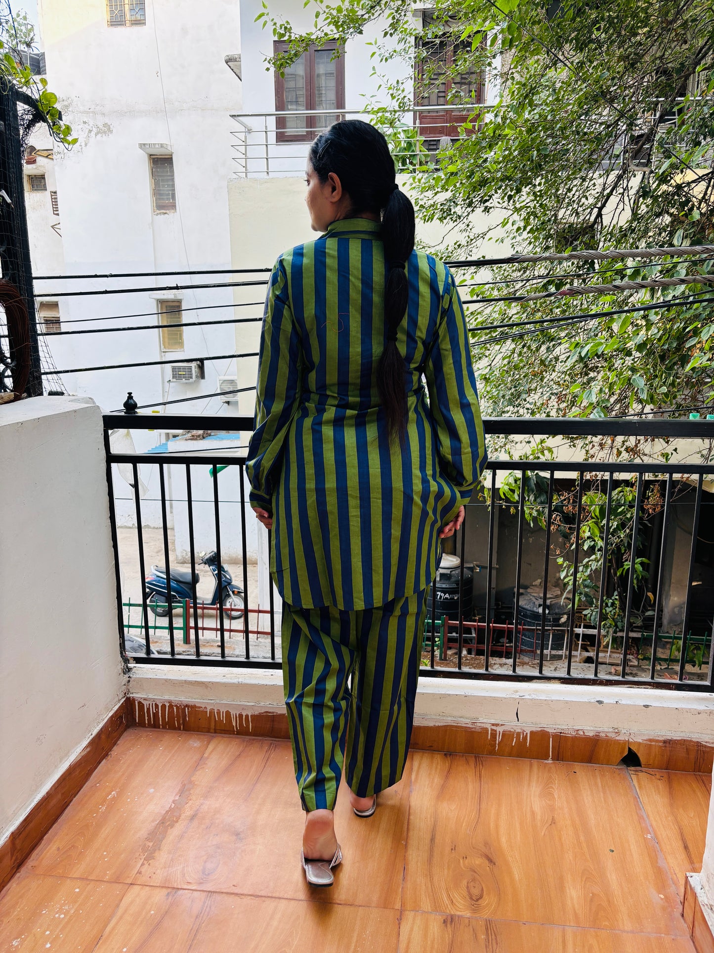 VEST STRIPES GREEN